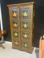 Petite armoire indienne en bois polychrome à décor de person… (photo 2)