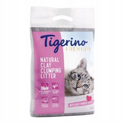 un gros plan d'un sac de litière pour chat sur fond blanc