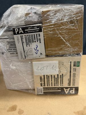 Lot de 8 haut-parleurs neufs comprenant :1 Bey C1158 / 1 Mon…