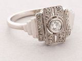 an image of a ring with a diamond in the middle of it