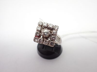 Bague en or gris et diamants tailles modernes, central de 0,25ct envir - Photo 1