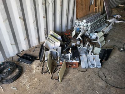 Ensemble regroupé : 32 néons plafonniers 25 spots lumières L… - Photo 1