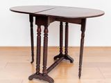 une image représentant une table avec deux pieds et un plateau