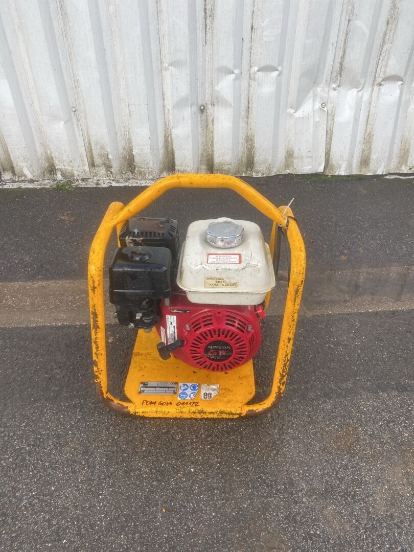 Pompe de surface essence pour eau chargée ALTRAD