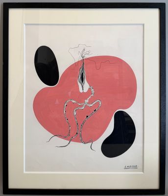 tableau représentant une femme tenant un vase à la main, dans un cadre noir et blanc