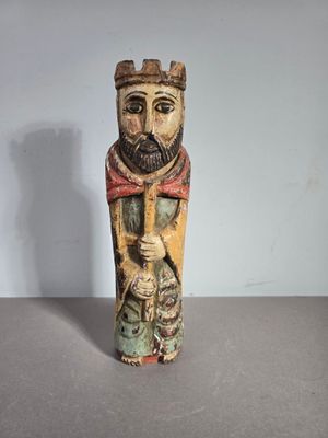 Saint personnage à le couronne