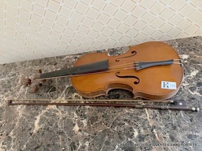 Violon d'étude COPIE de Anthony Stradivarius auquel on y ajo…