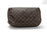 louis vuittou toiletry bag in monogram canvas