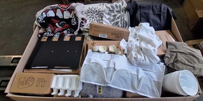 99 / 1 palette de 93 kg de mix (support écran PC, étag… - Photo 1