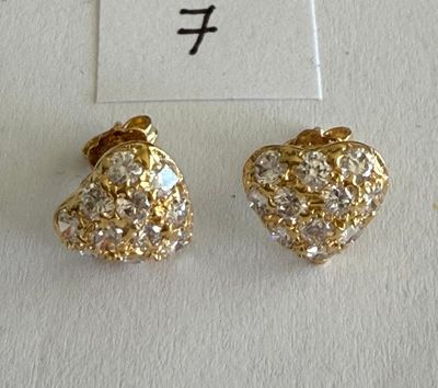 Paire de Boutons d'oreilles Cœur en or jaune, entièrement se…