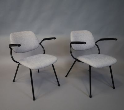 MARKO - HOLLANDE (éditeur) Paire de fauteuils, en tube laqué…