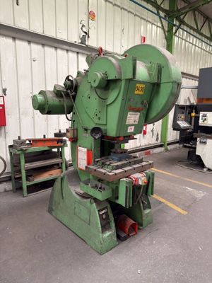 an image of a machine that is in a factory