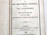 un livre ouvert avec un titre en noir et blanc