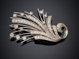 an art deco diamond broochle, by van cleef