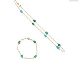un bracelet en chaîne d'or et un bracelet en perles de turquoise