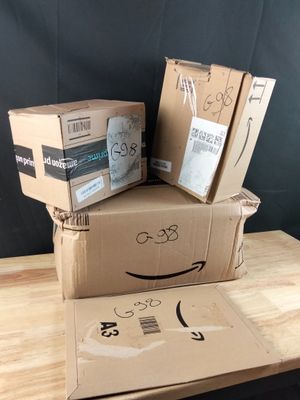 Lot de 4 colis Mystere (Retour Amazon,NPAI, Adresse incomplete, Destoc - Photo 1