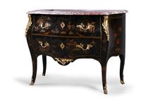 Commode en laque de Chine et vernis parisien à décor de pays… (photo 2)
