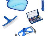 un ensemble de produits d'entretien comprenant une brosse, un kit de nettoyage et une brosse de nettoyage