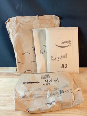 Lot de 4 colis Mystere (Retour Amazon,NPAI, Adresse incomple…