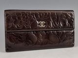 chanel brown leather wallet purse with flower design