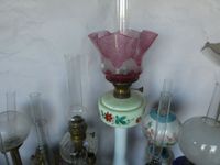 Ensemble de douze (12) lampes à pétrole fûts en verre, laito… (photo 4)