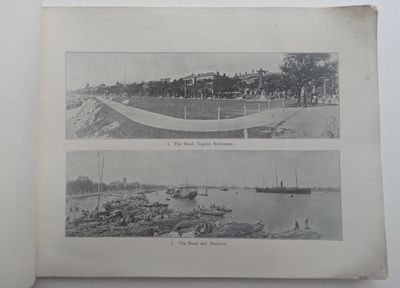 une vieille photo en noir et blanc représentant des bateaux sur l'eau