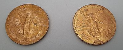 deux pièces d'or, dont l'une représente Jésus et l'autre est une