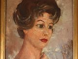 peinture d'une femme en robe blanche dans un cadre doré