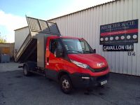 CTTE IVECO 35-120 BENNE SIMPLE CABINE COFFRE - Dmec : 27/03/…