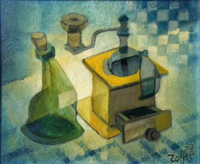 une peinture représentant un moulin à café et une bouteille posés sur une table