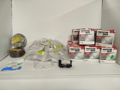 a lot of items that are sitting on a shelf