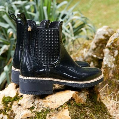 Lot à retirer à Décines-Charpieu (69150) du lundi au vendred… - Photo 1