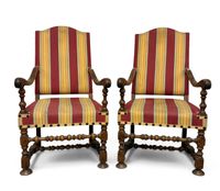 Paires de fauteuils, piètement tourné à entretoise - Garnitu…
