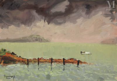 une peinture à l'huile représentant un bateau sur un plan d'eau, sous un ciel nuageux