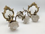 paire d'appliques murales anciennes en laiton et verre dépoli
