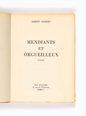 un livre ouvert avec un titre en noir et blanc
