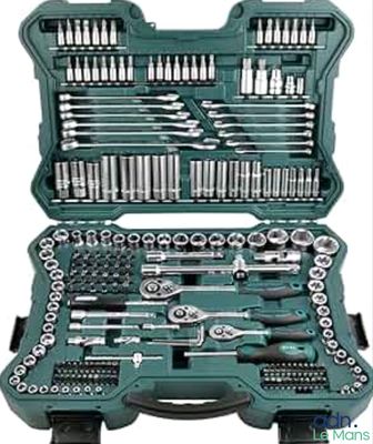 une mallette à outils verte remplie de nombreux outils, sur fond blanc