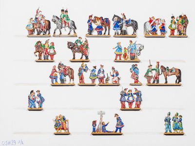 nombreuses figurines de personnes à cheval et de chevaux