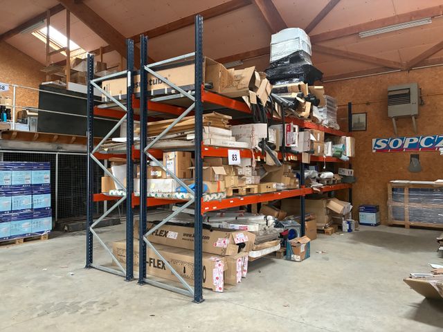 Vente sur désignation - Important lot de tubes calorifuges multi ...