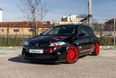 2009 RENAULT MÉGANE R26.R •	Carte grise française