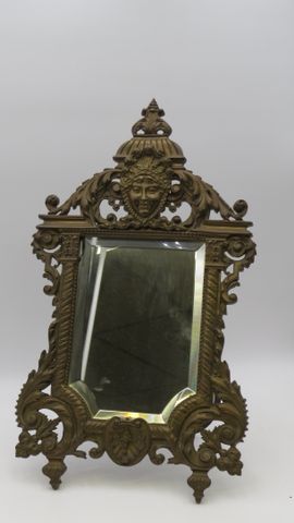 Psyché de table en bronze doré. H53 L 30 cm