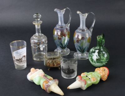 Lot de verrerie comprenant paire de carafons à décor de fleu… - Photo 1