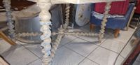 Table de style en bois peint, une sellette en albâtre et deu… (photo 4)