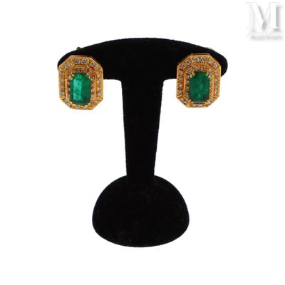 Clips d'oreilles émeraudes Paire de clips d'oreilles en or j… - Photo 1