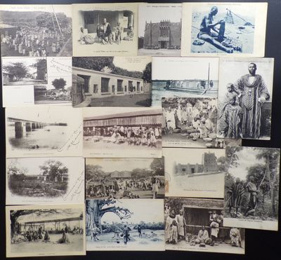 plusieurs vieilles photographies en noir et blanc de personnes et de bâtiments