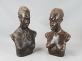 paire de bustes en bronze d'un homme et d'une femme