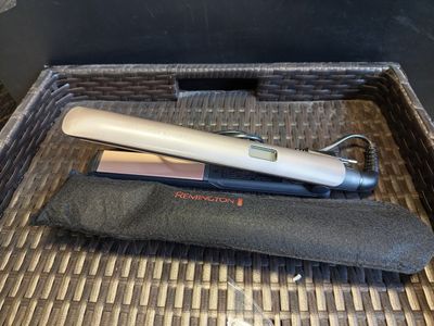 Fer à lisser de la marque REMINGTON - Photo 1