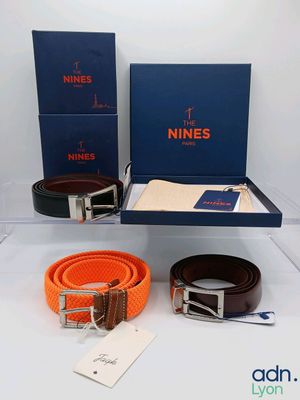 Lot d’accessoires pour homme composé de 3 ceintures et une p…