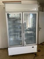 1 armoire froide à deux portes vitrées METRO 930 l, groupe l…