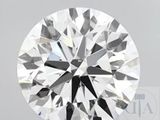un diamant rond taille brillant présentant un léger centrage
